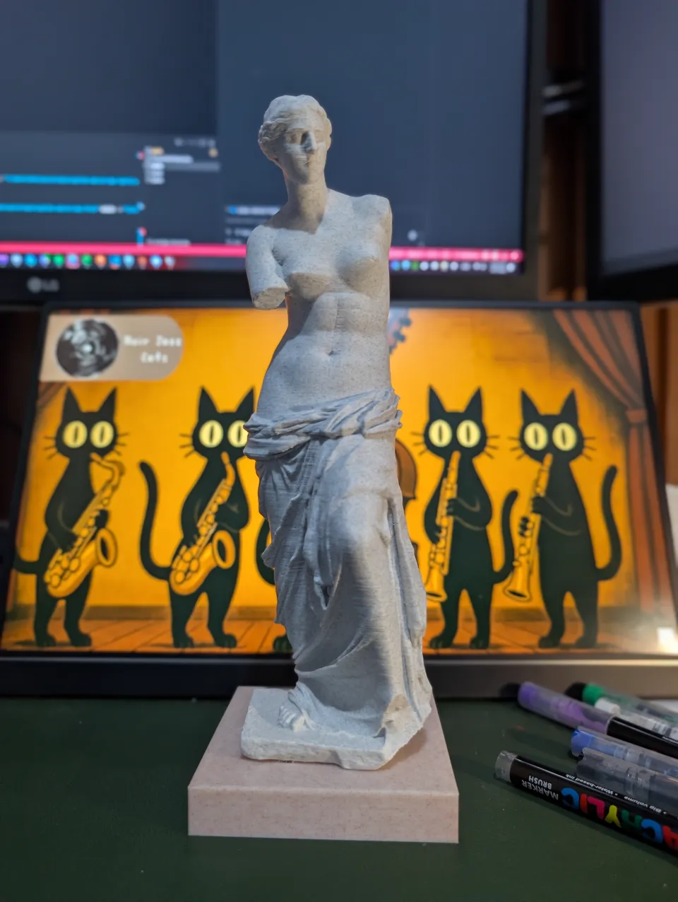 Estatuilla clásica · fotografía real 2